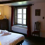 Bed & Breakfast Le Secret Du Bois Bourseigne-Vieille
