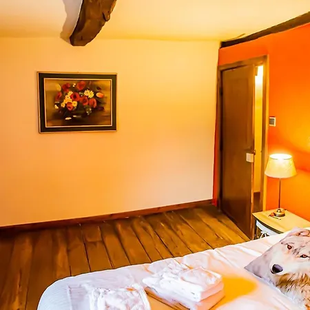 Le Secret Du Bois ベッド・アンド・ブレックファスト Bourseigne-Vieille