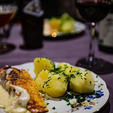 ベッド・アンド・ブレックファスト Le Secret Du Bois Bourseigne-Vieille