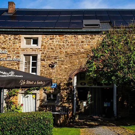 ベッド・アンド・ブレックファスト Le Secret Du Bois Bourseigne-Vieille