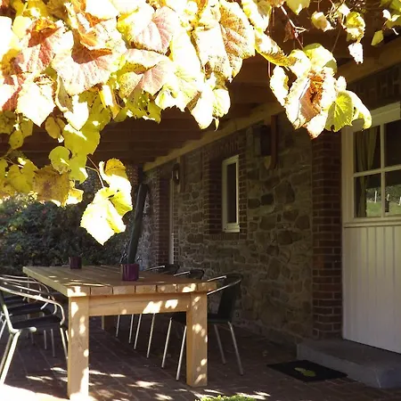 ベッド・アンド・ブレックファスト Le Secret Du Bois 3*